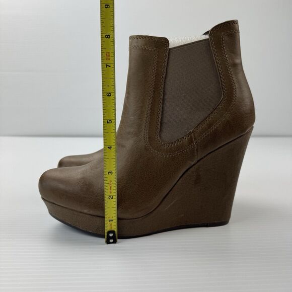 Seychelles Prime Suspect Brown Leather Wedge Chelsea Booties Women 10 NWOB - Picture 13 of 13